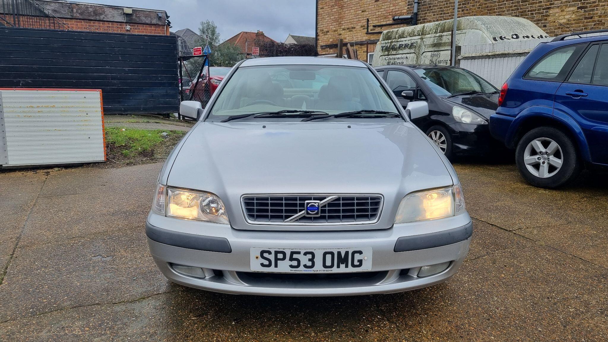 Volvo S40